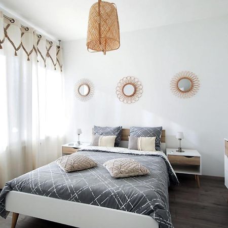 L'Instant T 4* Balneo, Sauna Et Parking Prive กอลมาร์ ภายนอก รูปภาพ