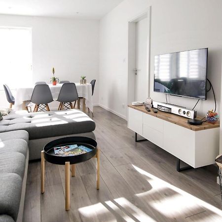 L'Instant T 4* Balneo, Sauna Et Parking Prive กอลมาร์ ภายนอก รูปภาพ